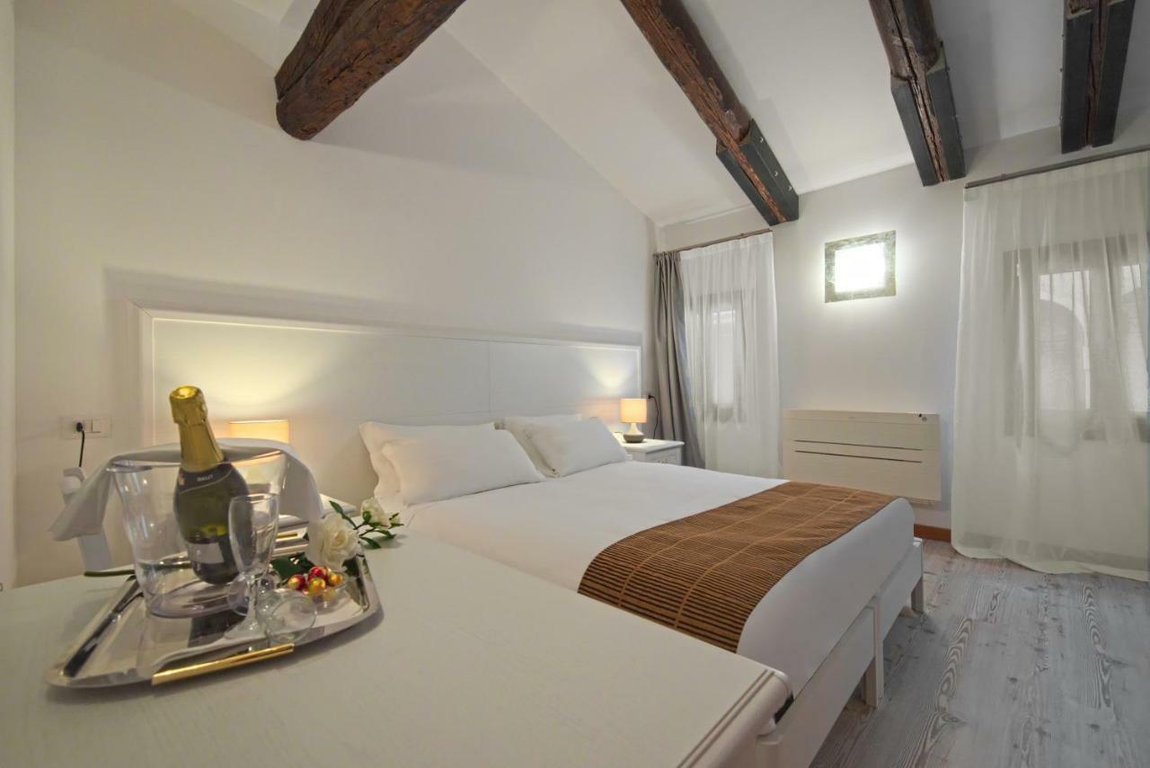 Palazzetto Canossa Venice Luaran gambar